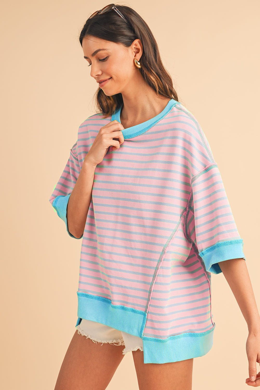 ISA | Gestreept Loose Fit T-Shirt Voor Dames Met Contrast Trim En Wijde Mouwen – Comfortabel, Casual, Stijlvol