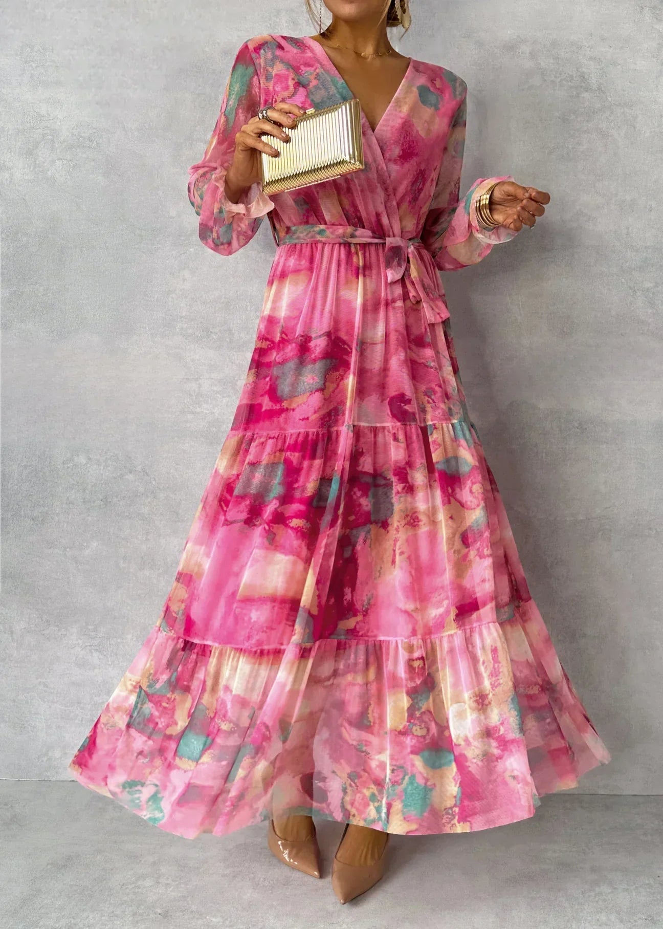LYVINA | Maxi Wikkeljurk Met Bloemenprint & Lange Mouwen – Vrouwelijk, Comfortabel & Perfect Voor Elke Zomergelegenheid