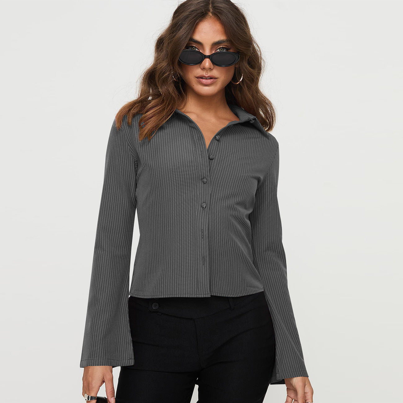 VIOLET | Flared Cuff Blouse – Elegant, Chic & Tijdloos