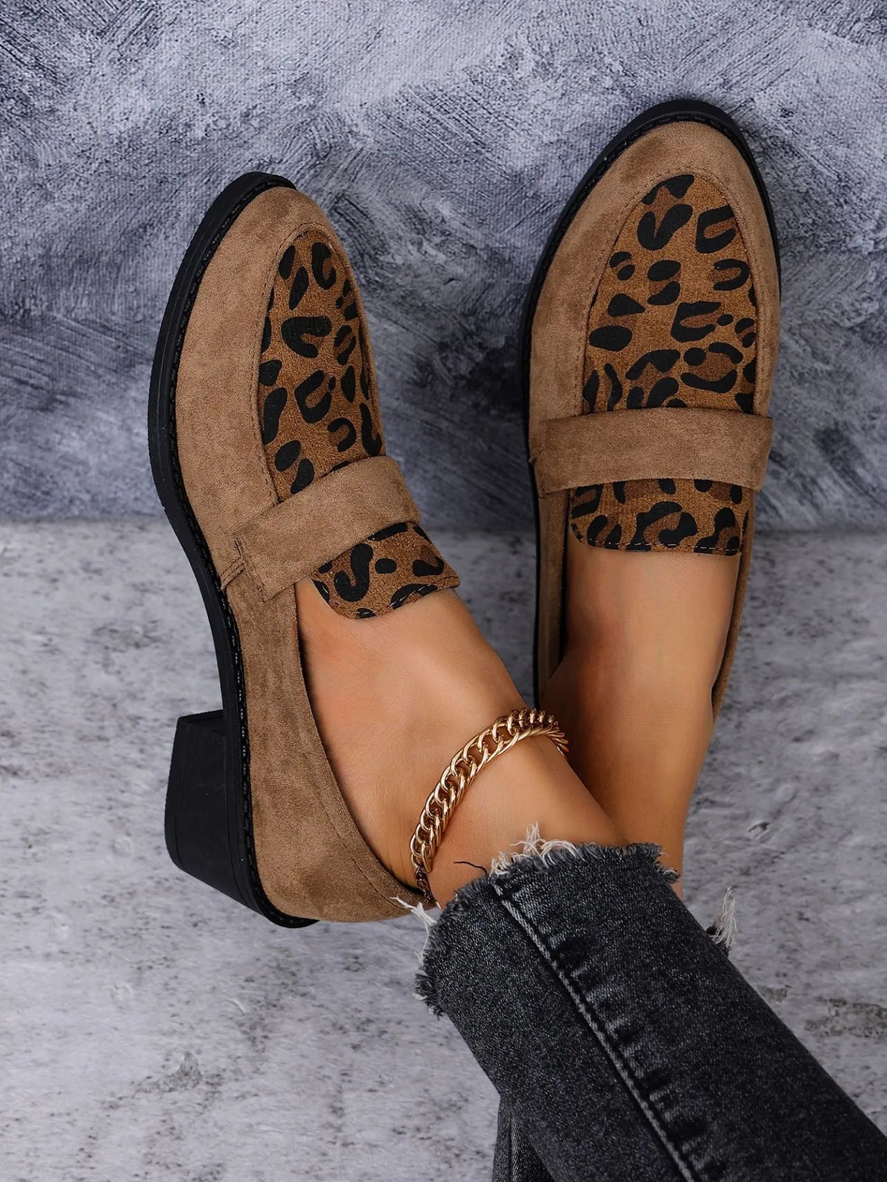 ARIA | Dames Luipaard Loafers Met Hak – Trendy, Comfortabel & Verfijnd