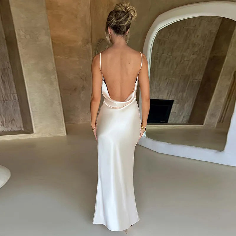 CAMILA | Luxe Satijnen Jurk Met Open Rug & Split - Chic, Elegant & Tijdloos