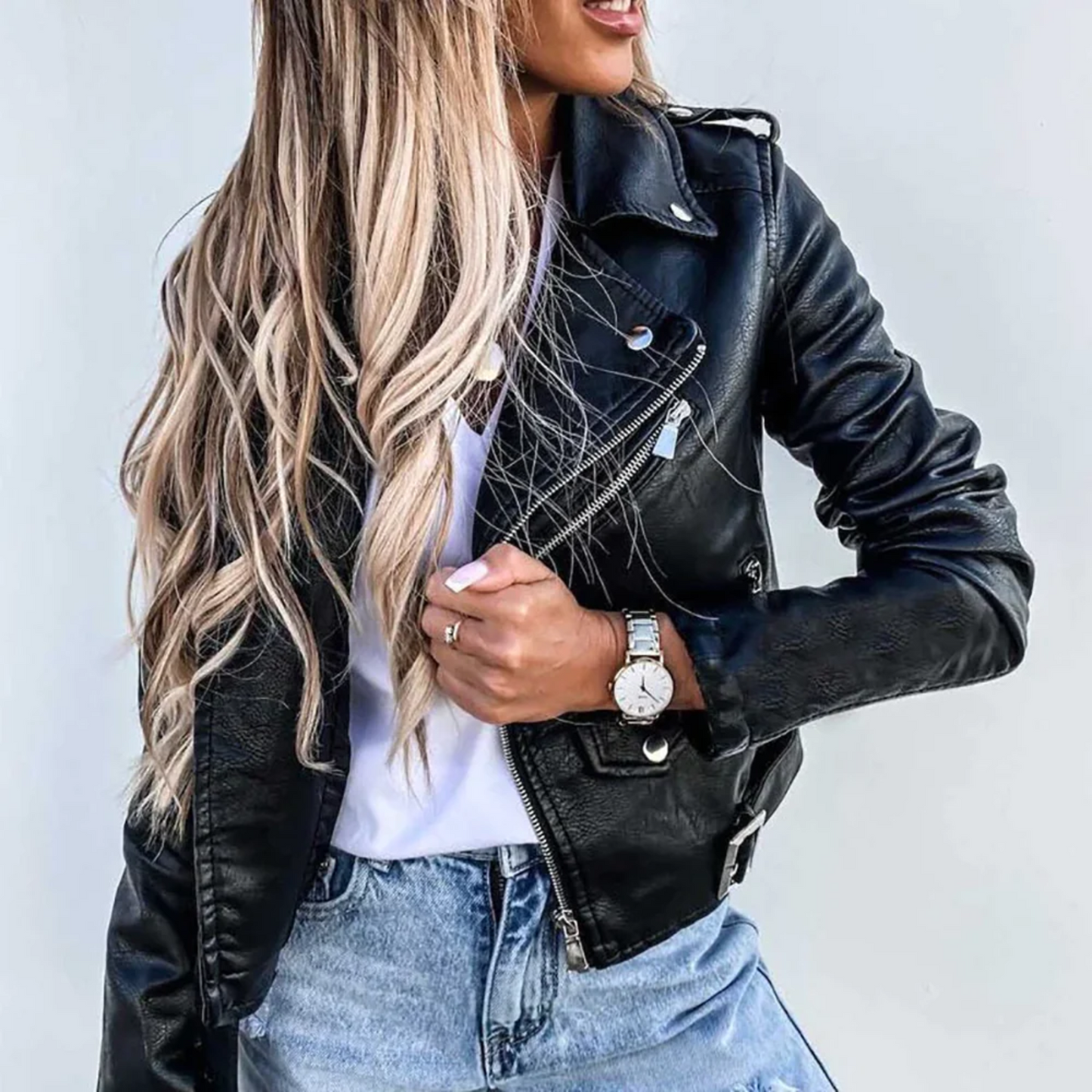 BEAUDINE | Stoere Leren Dames Jas Met Gesp & Rits Details