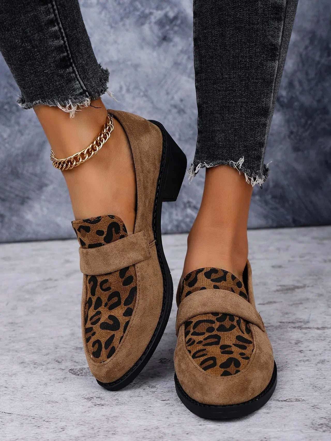 ARIA | Dames Luipaard Loafers Met Hak – Trendy, Comfortabel & Verfijnd