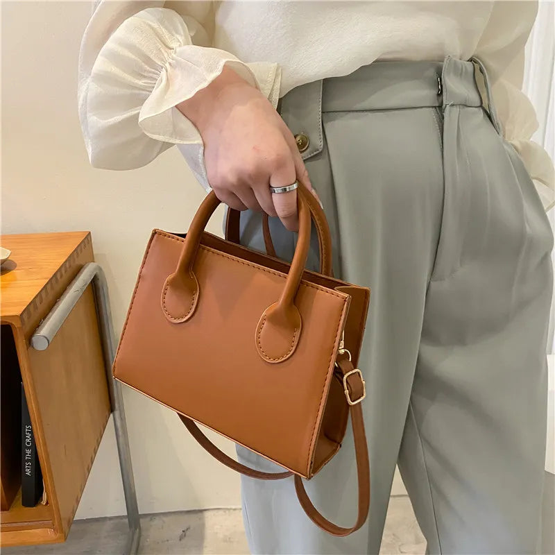 NOOR | Compacte Strakke Dames Tas - Elegant, Tijdloos & Modieus