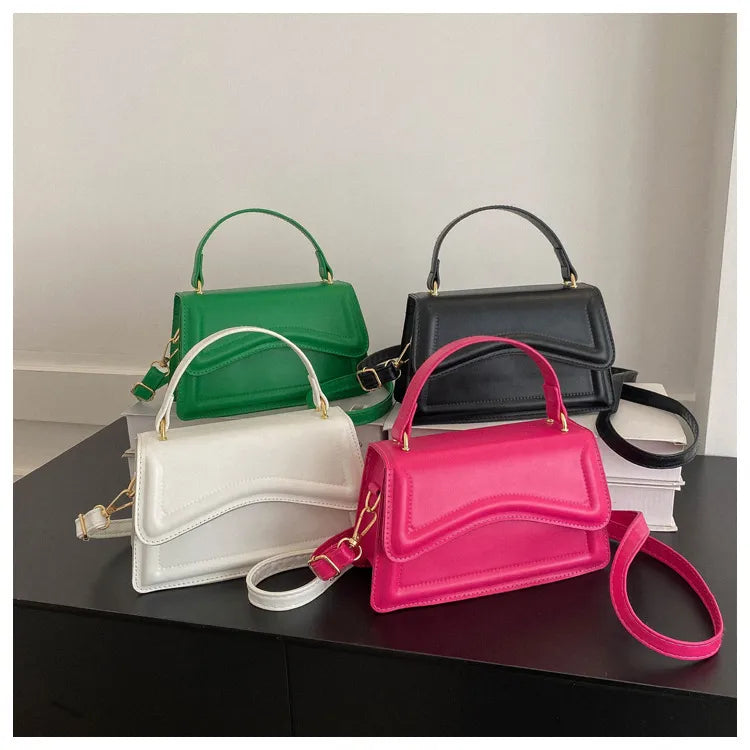 MELISSA | Luxe Strakke Leren Tas Voor Dames Met Subtiele Details & Vorm