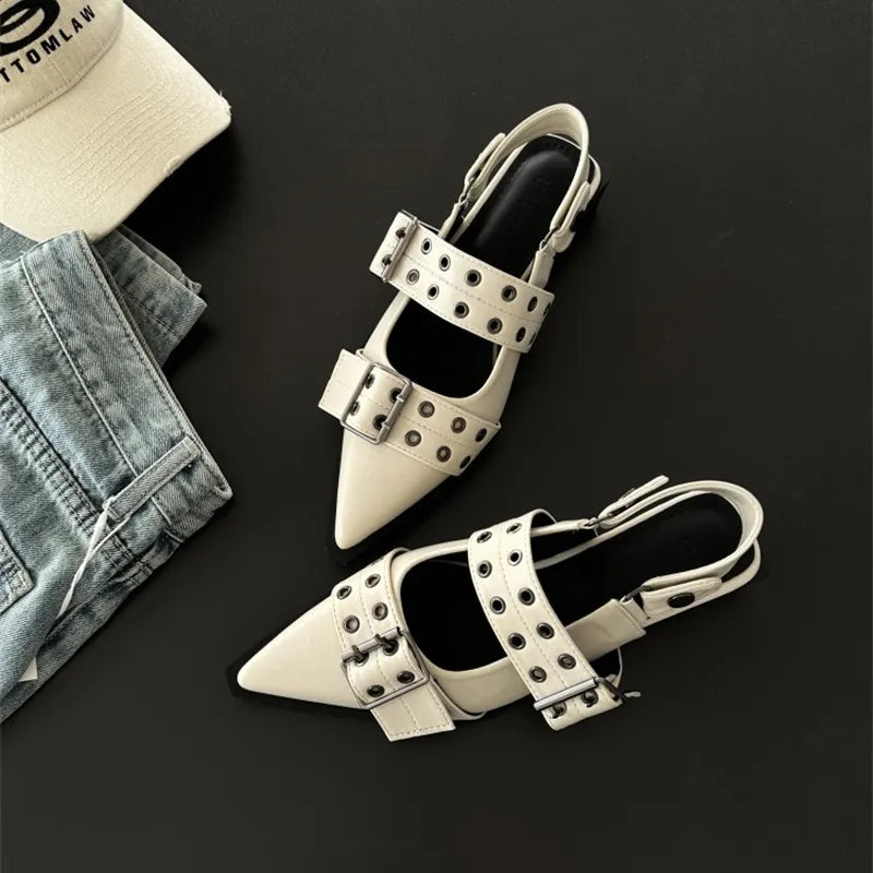 DAYA | Puntige Slingback Loaferhak Voor Dames Met Dubbele Gespen - Stijlvol, Comfortabel & Uniek
