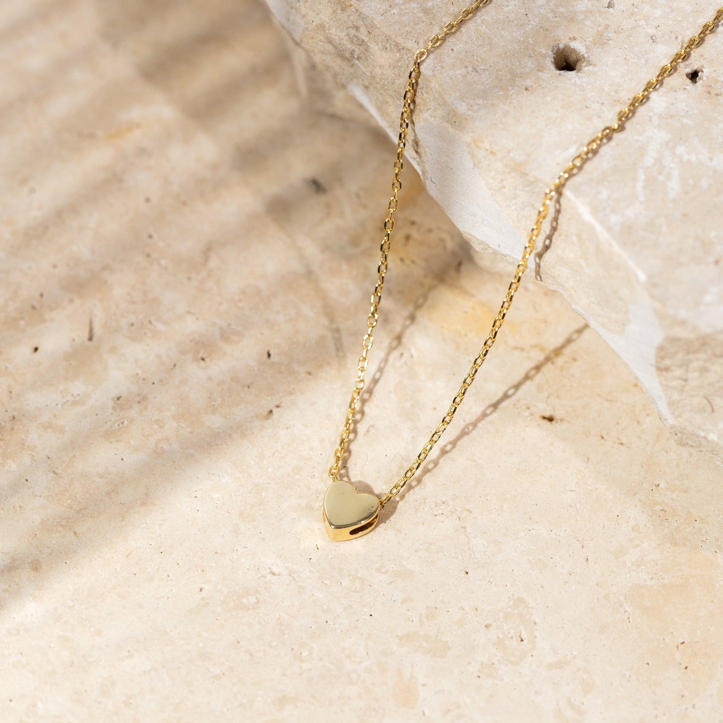 MAUREEN | Hartvormige Ketting Voor Dames – Minimalistisch, Elegant, Tijdloos