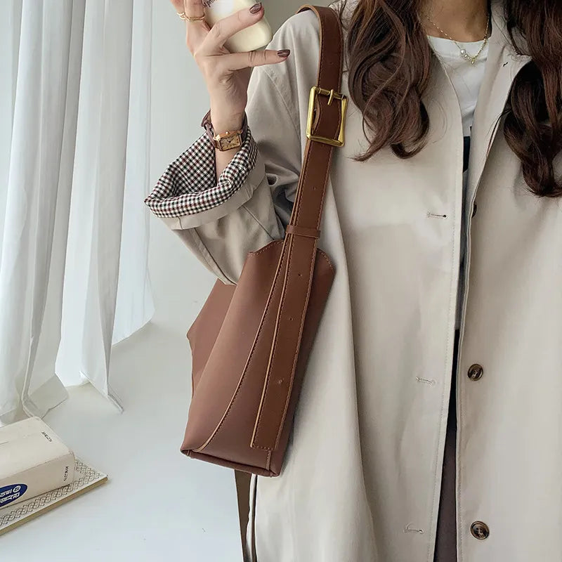 FAYE | Minimalistische Leren Schoudertas – Elegant, Tijdloos & Perfect Voor Elke Dag