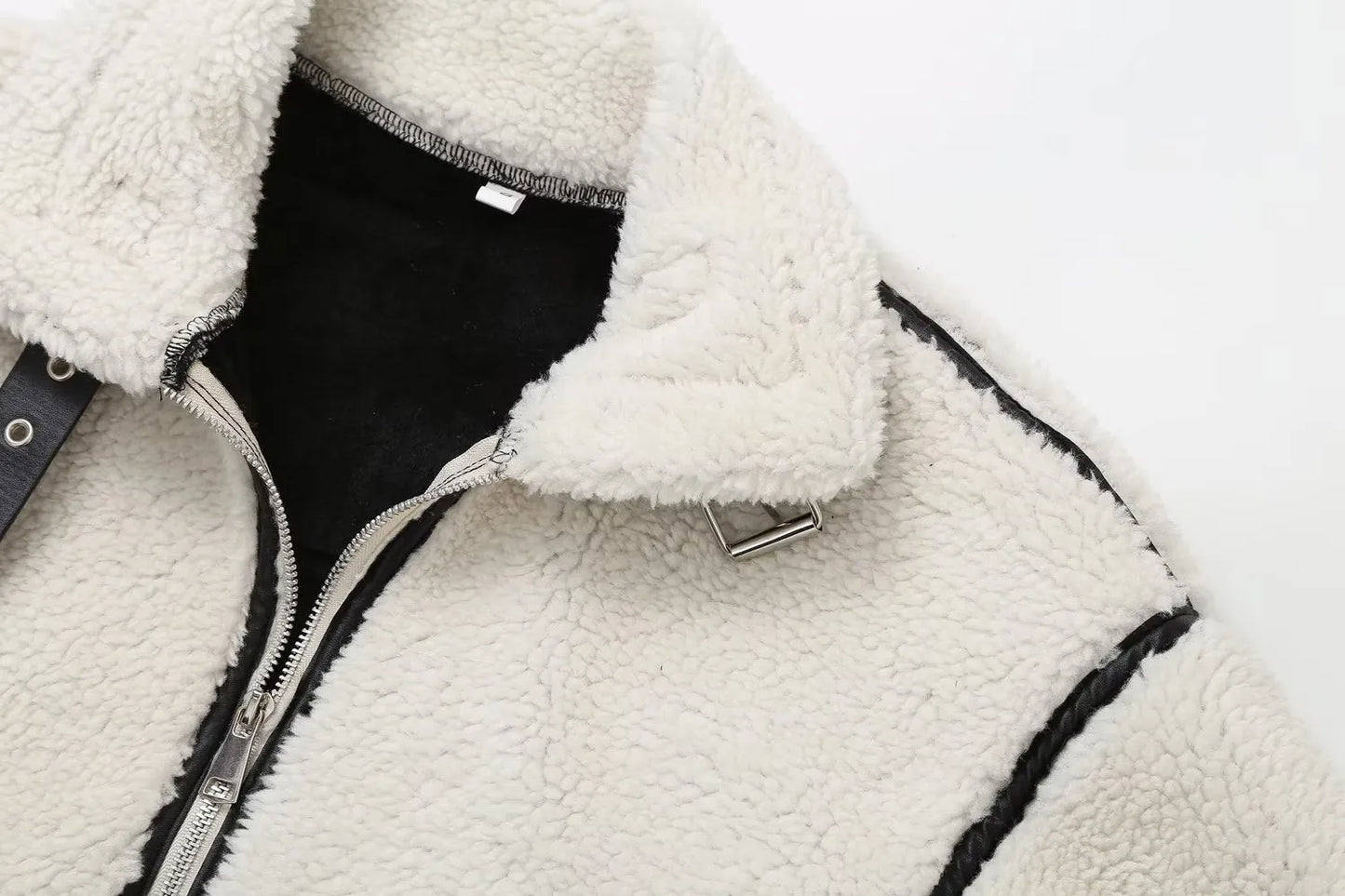 ELIN | Wollen Teddy Jas Voor Dames Met Leren Details – Warm, Stoer & Ideaal Voor Koude Dagen