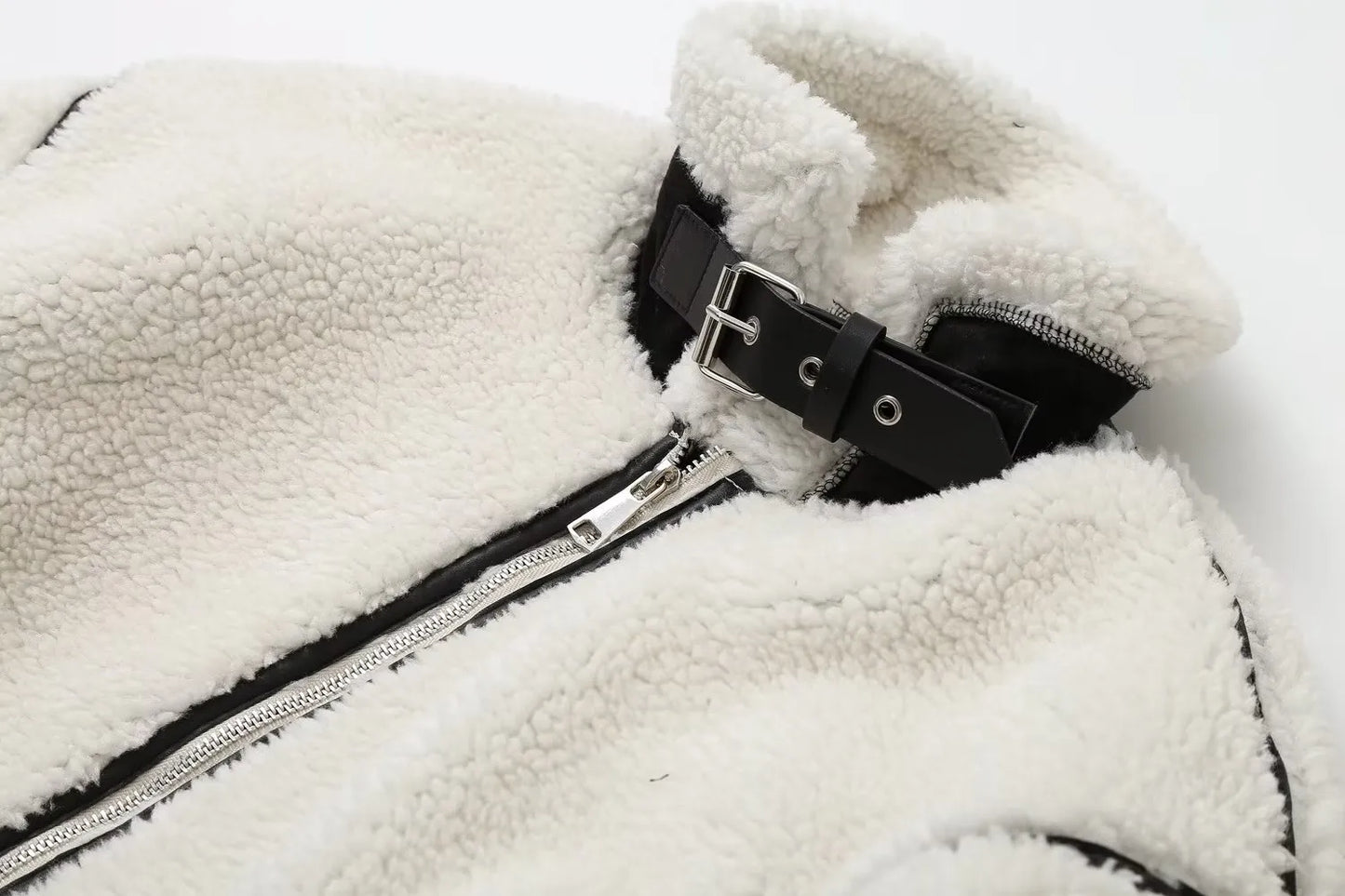 ELIN | Wollen Teddy Jas Voor Dames Met Leren Details – Warm, Stoer & Ideaal Voor Koude Dagen
