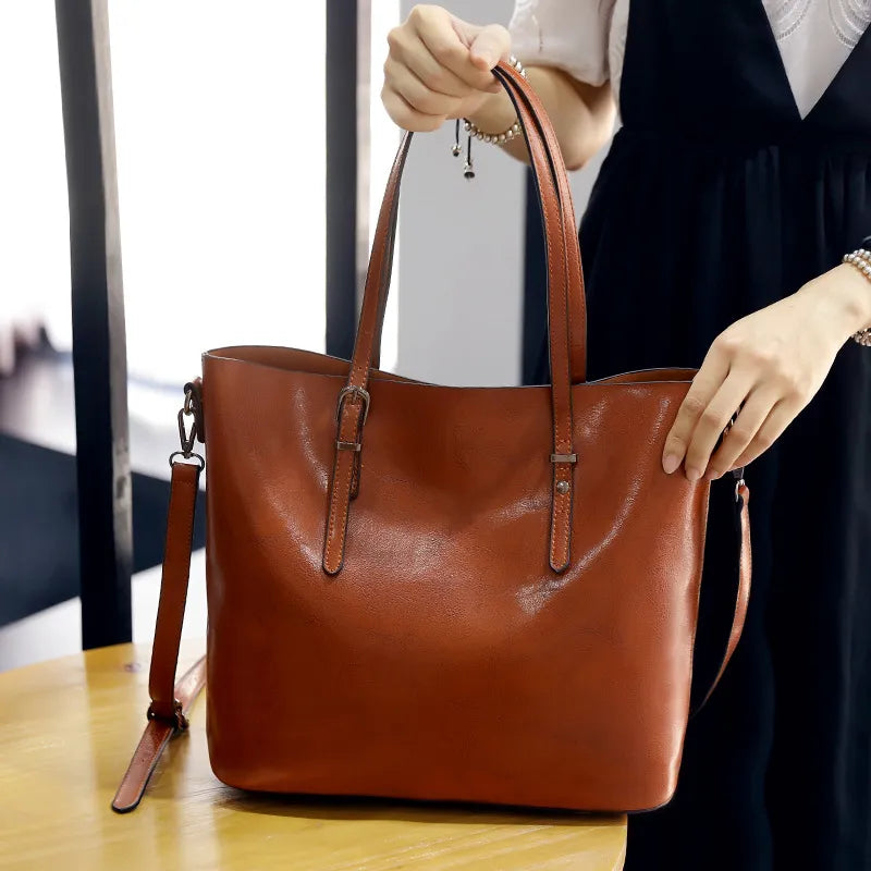 Grote Leren Dames Handtas – Ruim, Functioneel & Handig in te Delen