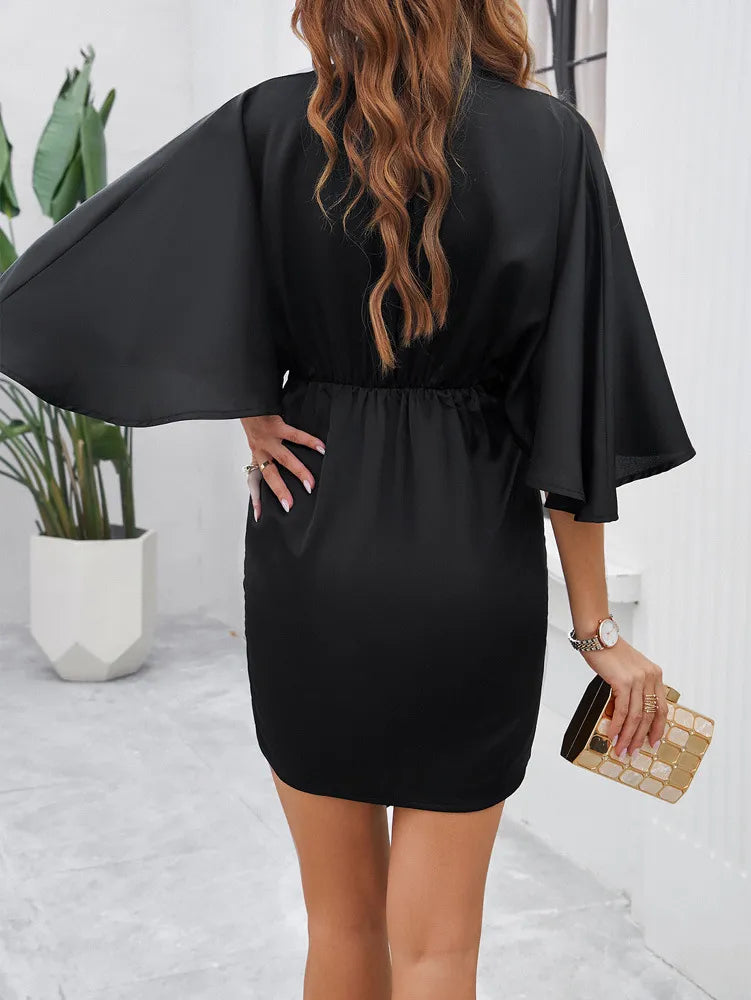 RAELYN | Glanzende Bodycon Jurk Met Drapedetail – Stijlvol, Verfijnd & Perfect Voor Avondgelegenheden