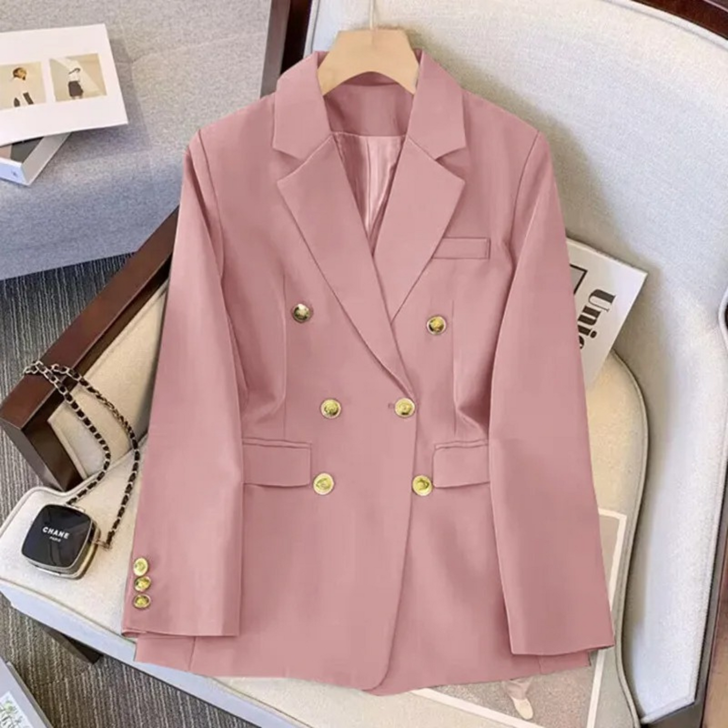 FENNA | Luxe Dames Blazer Met Klassieke Gouden Knopen - Chic & Elegant