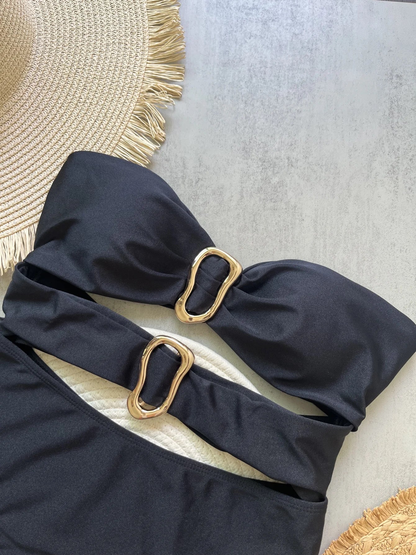 VERONIQUE | Elegante Badpak Met Gouden Details & Flatterend Broekje - Corrigerend, Stijlvol & Comfortabel