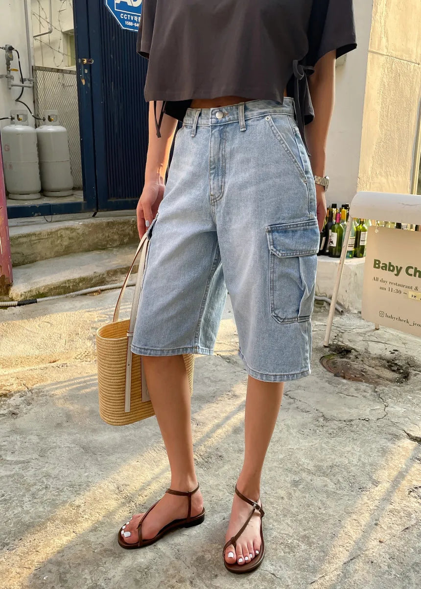 ELINA | Oversized Denim Shorts Voor Dames met Cargozakken – Baggy, Stoer en Comfortabel