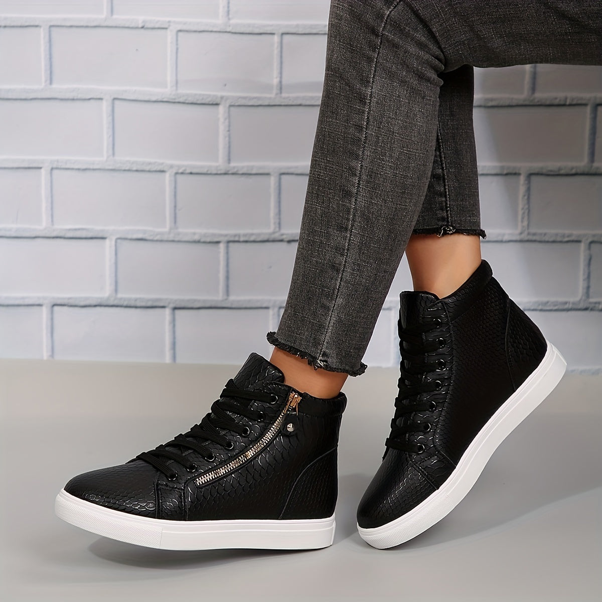 NOMI | Casual Hoge Sneakers Voor Dames Met Rits - Stevig & Modieus