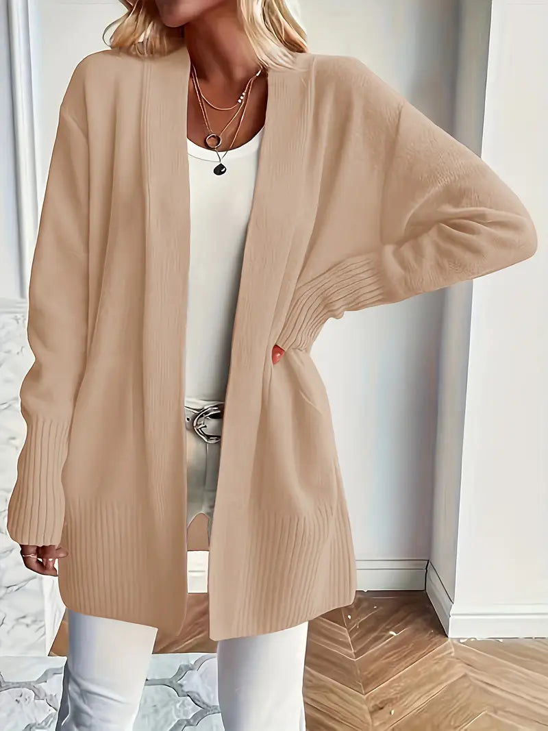 NAOMI | Lange Damesvest Met Brede Ribboorden – Warm, Stijlvol & Ideaal Voor Koude Dagen