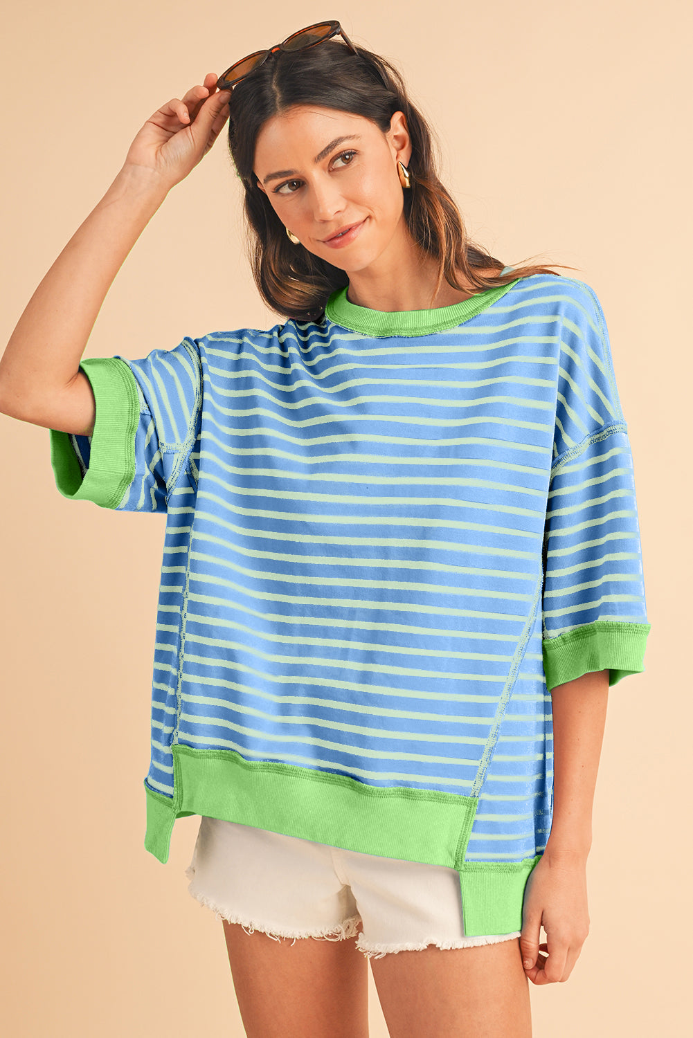 ISA | Gestreept Loose Fit T-Shirt Voor Dames Met Contrast Trim En Wijde Mouwen – Comfortabel, Casual, Stijlvol