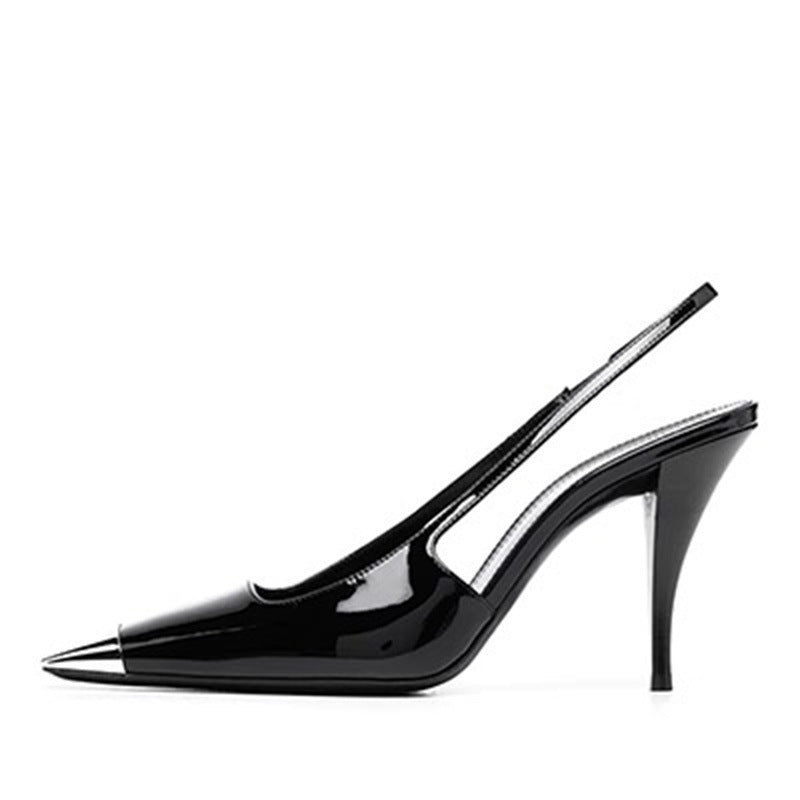 FEMKE | Slingback Hakken Van Patentleer Met Metalen Neus – Elegant, Gedurfd, Verfijnd