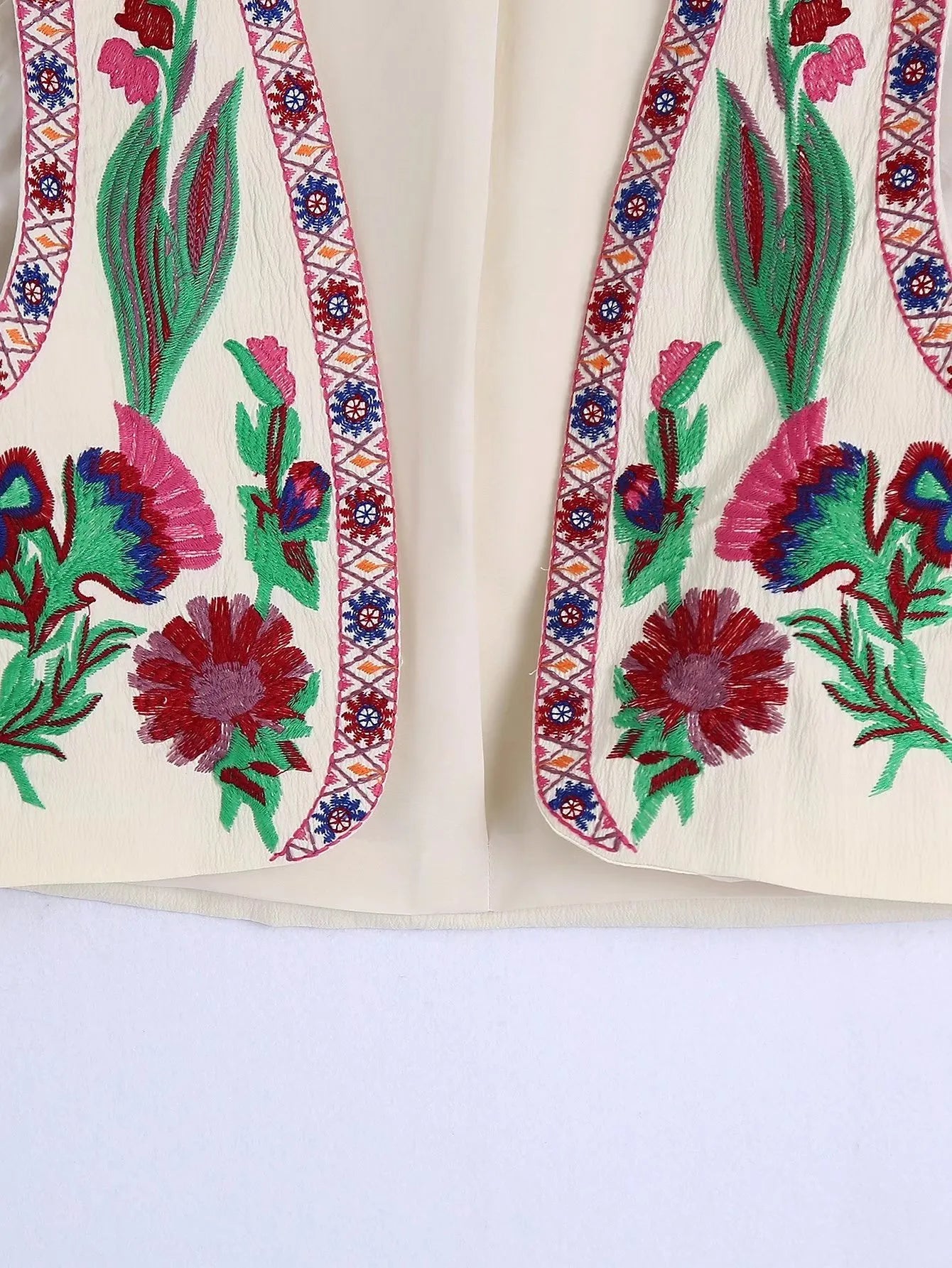 JINA | Zomerse Gilet Met Geborduurd Design - Modieus & Casual