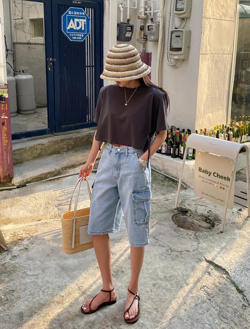 ELINA | Oversized Denim Shorts Voor Dames met Cargozakken – Baggy, Stoer en Comfortabel