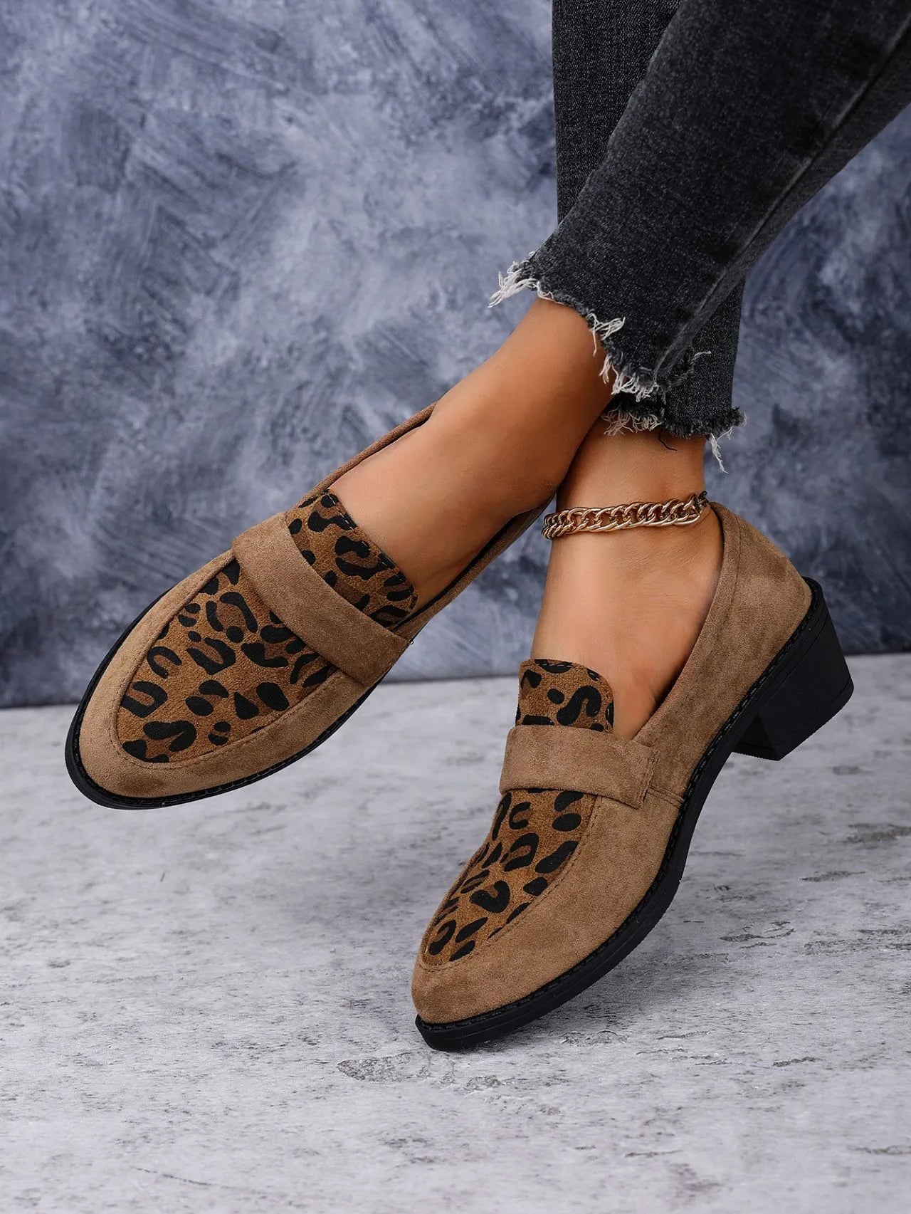 ARIA | Dames Luipaard Loafers Met Hak – Trendy, Comfortabel & Verfijnd