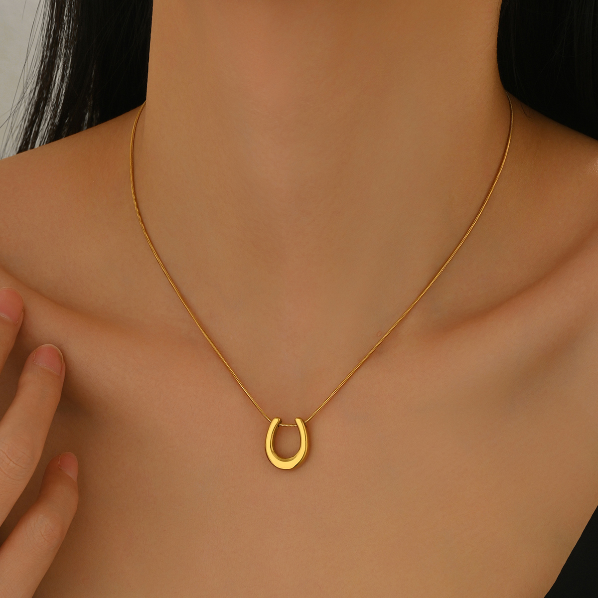 AALTJE | Lucky Hoefijzer Ketting Voor Dames Goud – 18K Gold Plated, Tijdloos, Betekenisvol
