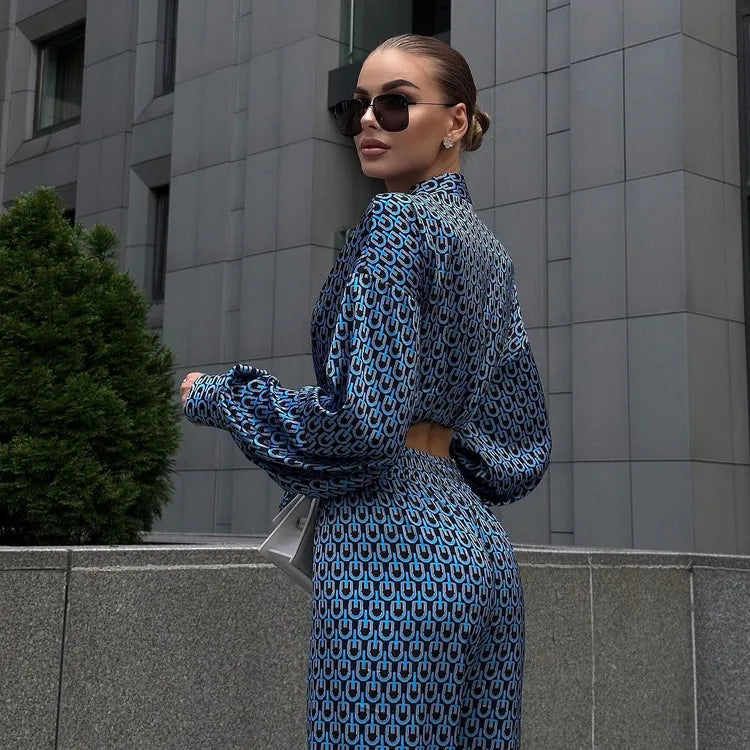KAYLA | Satijnen Tweedelige Set met Blouse & Wijde Broek – Elegant, Modern & Soepelvallend