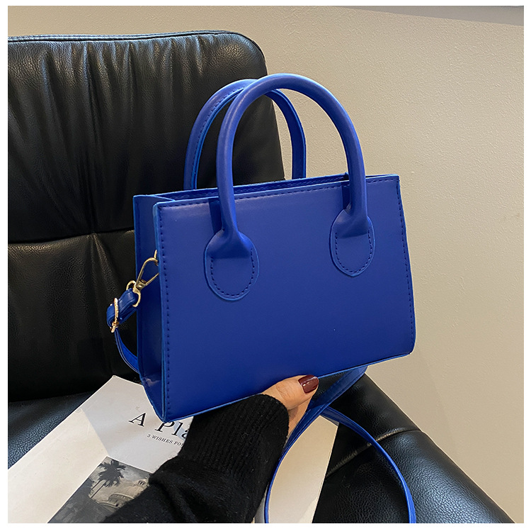 NOOR | Compacte Strakke Dames Tas - Elegant, Tijdloos & Modieus