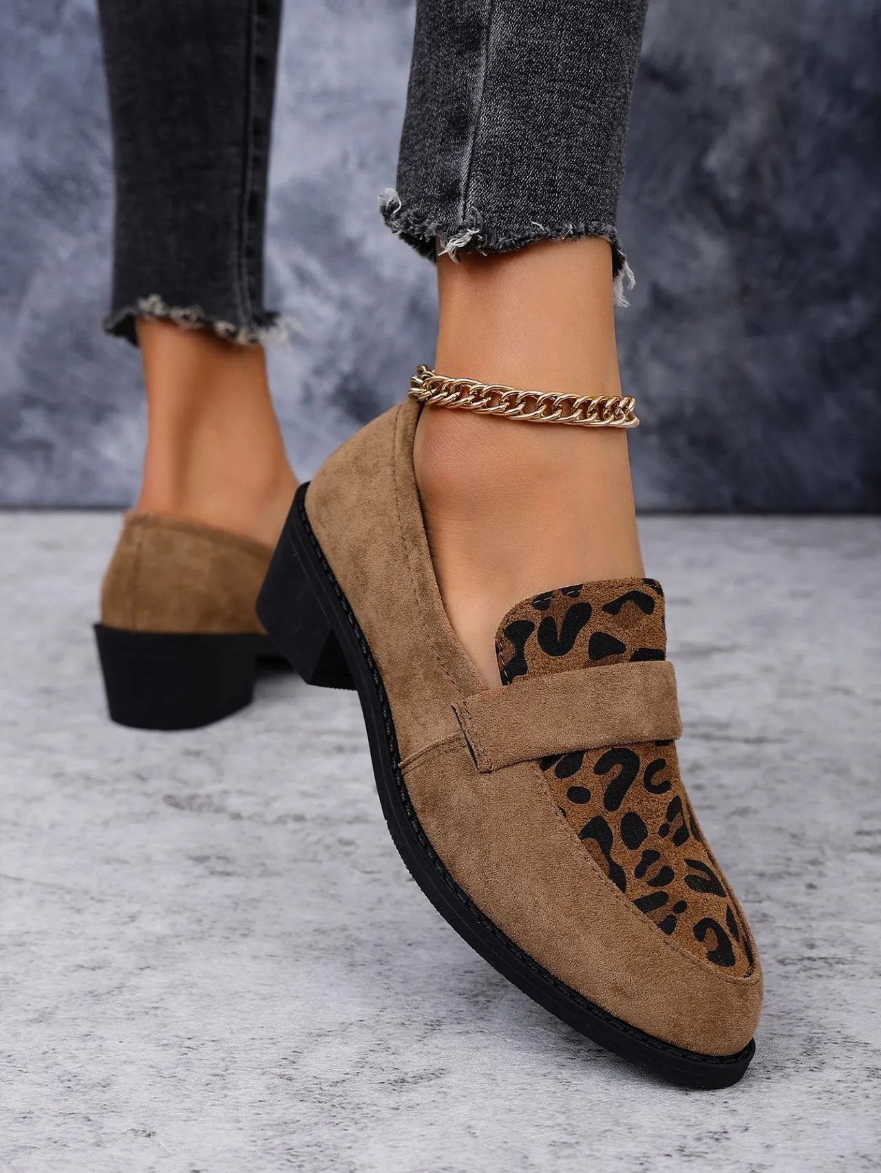 ARIA | Dames Luipaard Loafers Met Hak – Trendy, Comfortabel & Verfijnd