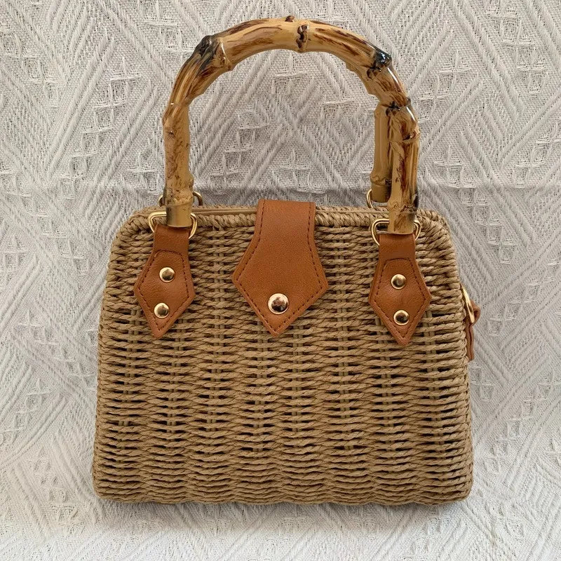 LINA | Gevlochten Dames Handtas Met Bamboe Handvatten En Cognackleurige Details