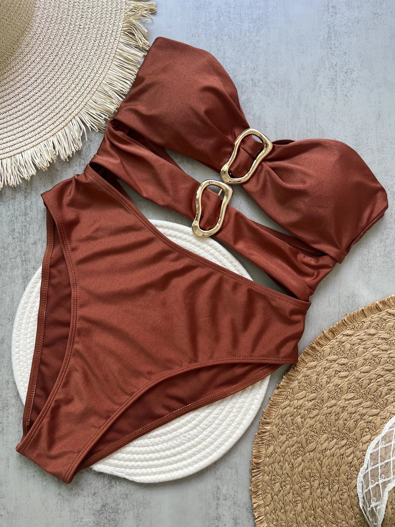 VERONIQUE | Elegante Badpak Met Gouden Details & Flatterend Broekje - Corrigerend, Stijlvol & Comfortabel