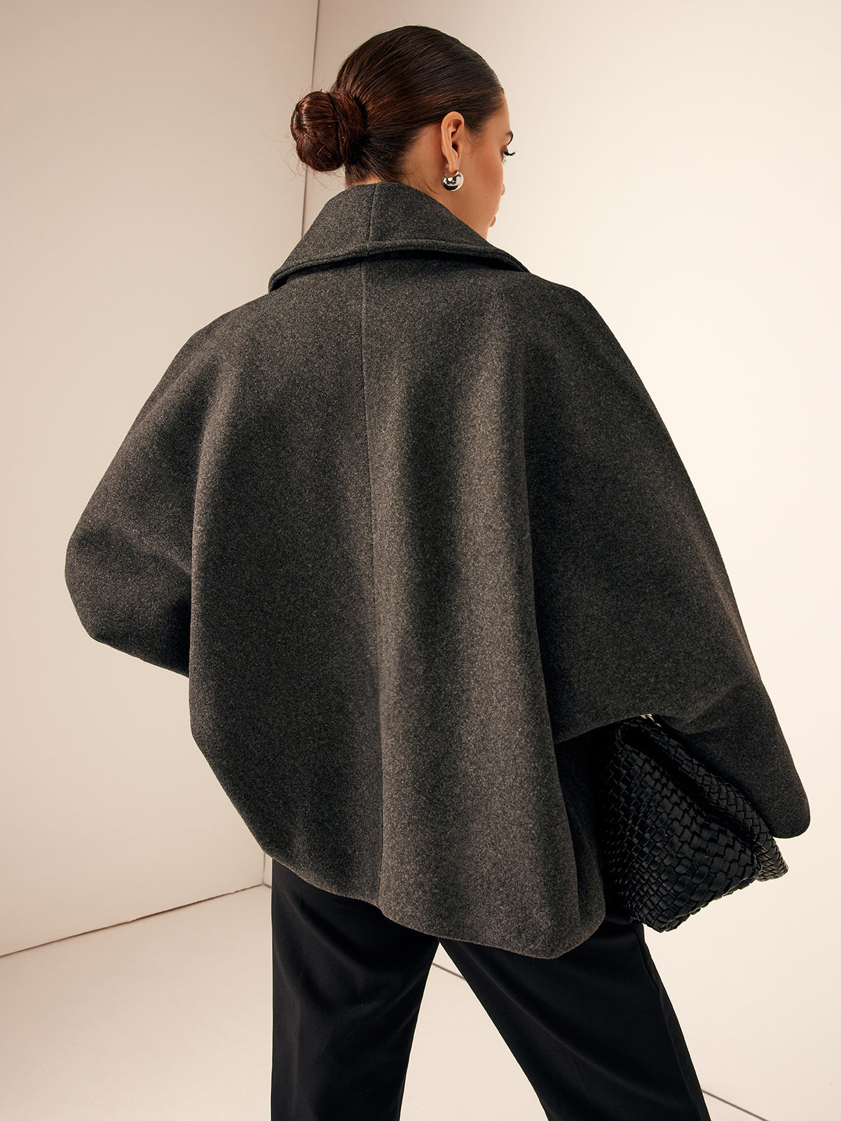 Wollen Jas Dames met Knopen Zakken – Warme Jas voor Herfst & Winter