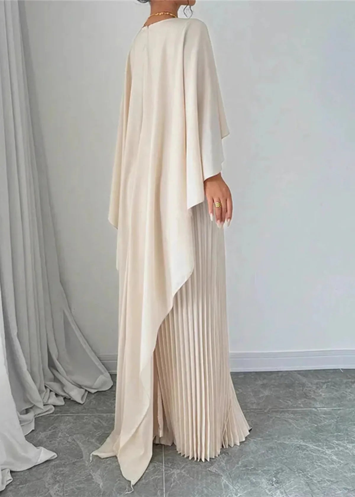 Maxi Jurk – Elegant, Geplooid & Perfect voor Bijzondere Gelegenheden