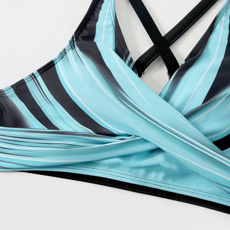 ZOÉ | Zwart-Turquoise Cross Front Bikini Set Met Hoge Taille - Flatterend & Stijlvol