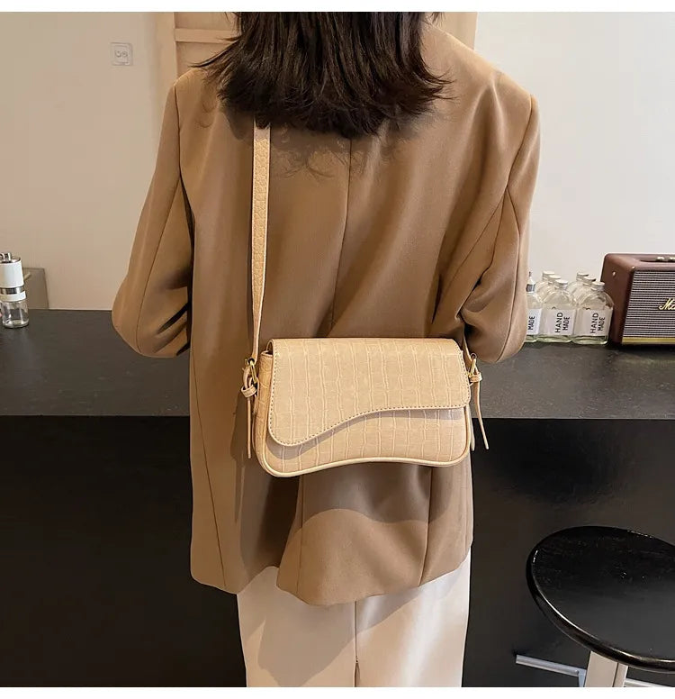 JANITA | Dames Schouder Tas Met strak & Golvend Design - Veelzijdig, Luxe & Modieus