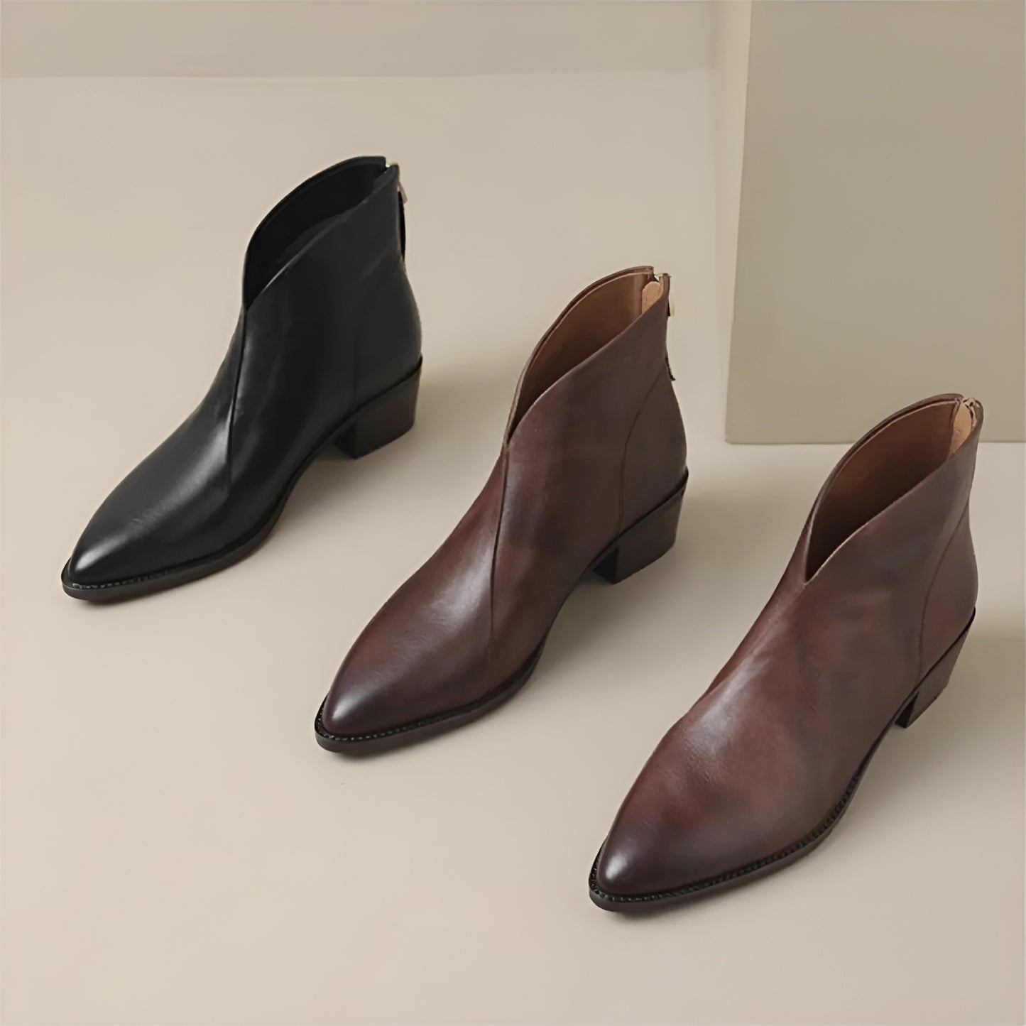 Dames Enkellaarsjes van Leer Met Rits & Blokhak – Elegant, Comfortabel & Stabiel