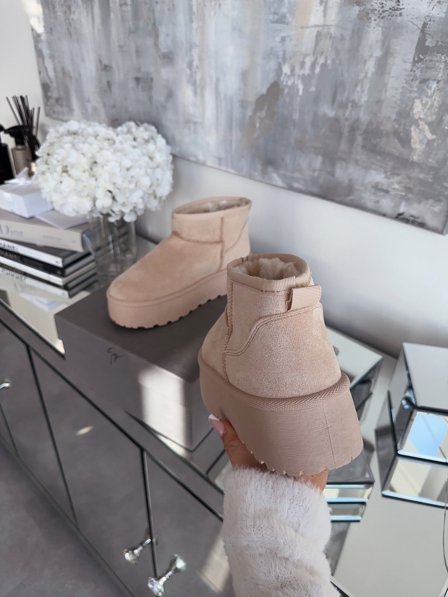 Beige Boots Dames – Warm, Gevoerd, Comfortabel & Modieus
