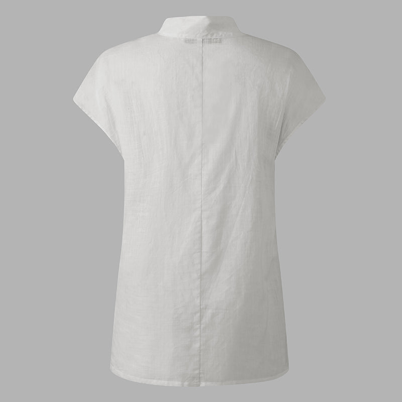 VALY | Mouwloze Linnen Blouse met Knoopkraag – Modern, Luchtig & Verfijnd