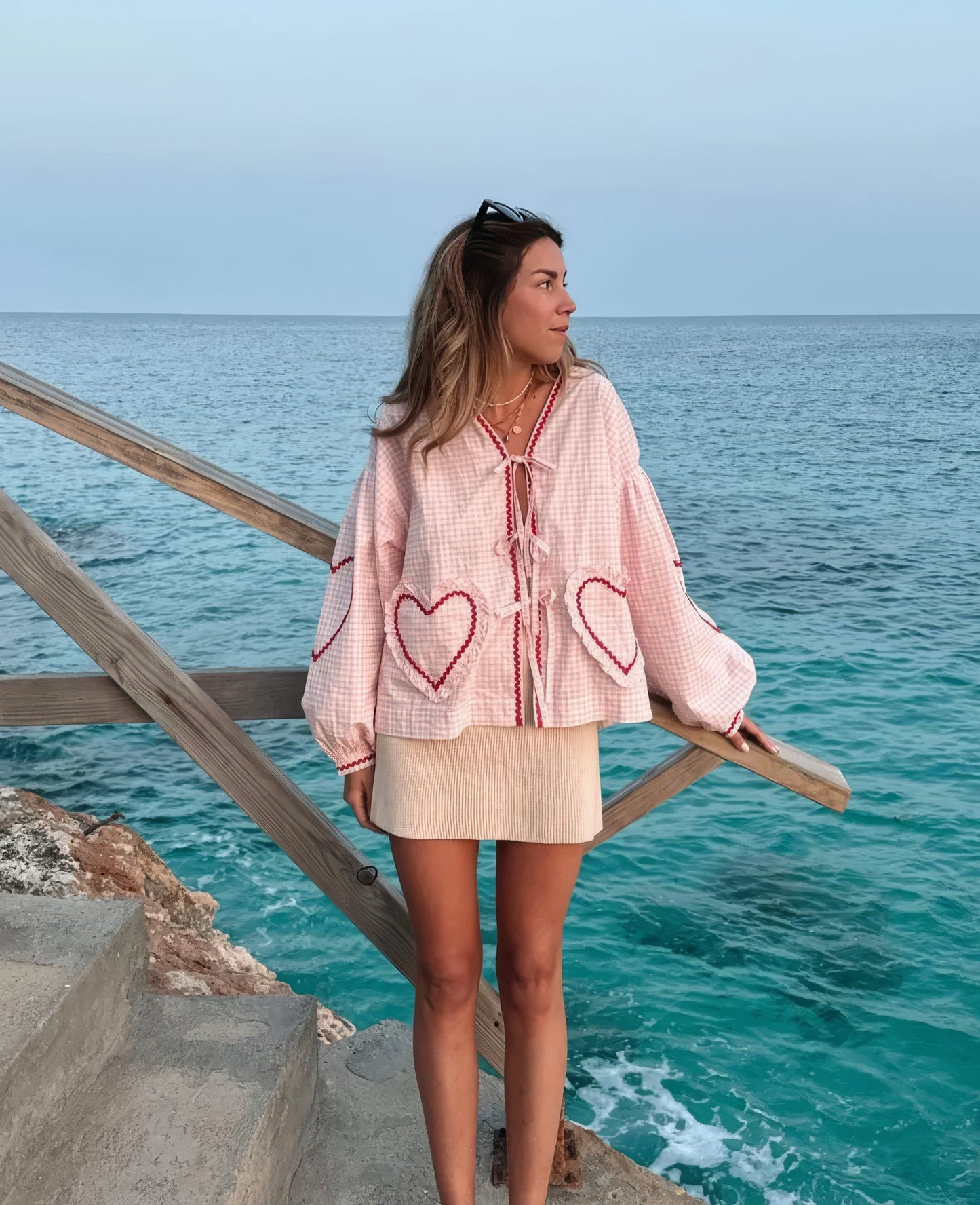 JESSICA | Zomerse Dames Blouse met Hartdetails en Ruitprint
