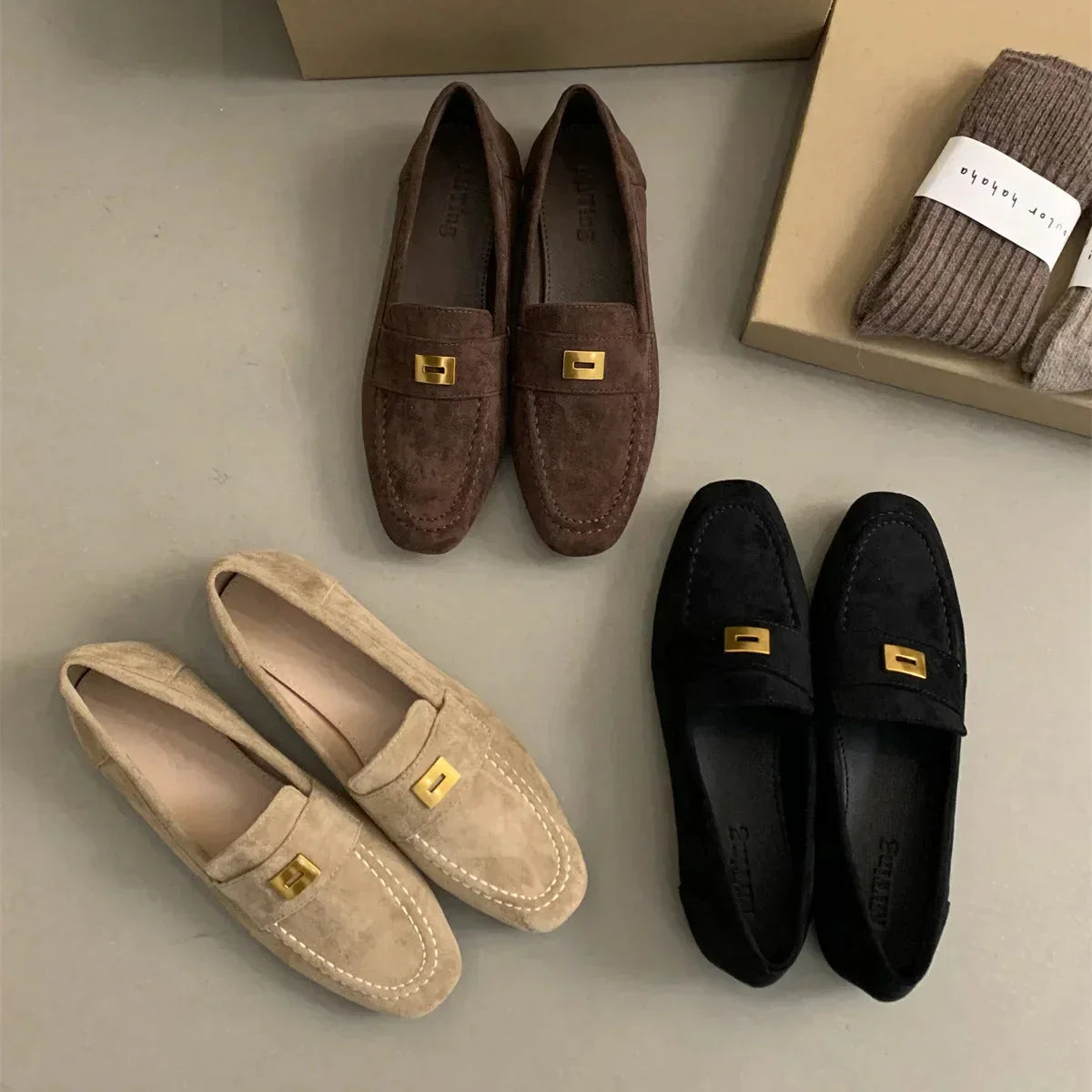 LINA | Lichtgewicht Britse Suède Dames Loafer – Klassiek, Comfortabel & Tijdloos Voor Elke Gelegenheid