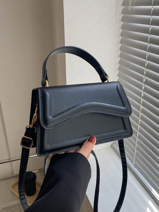 MELISSA | Luxe Strakke Leren Tas Voor Dames Met Subtiele Details & Vorm