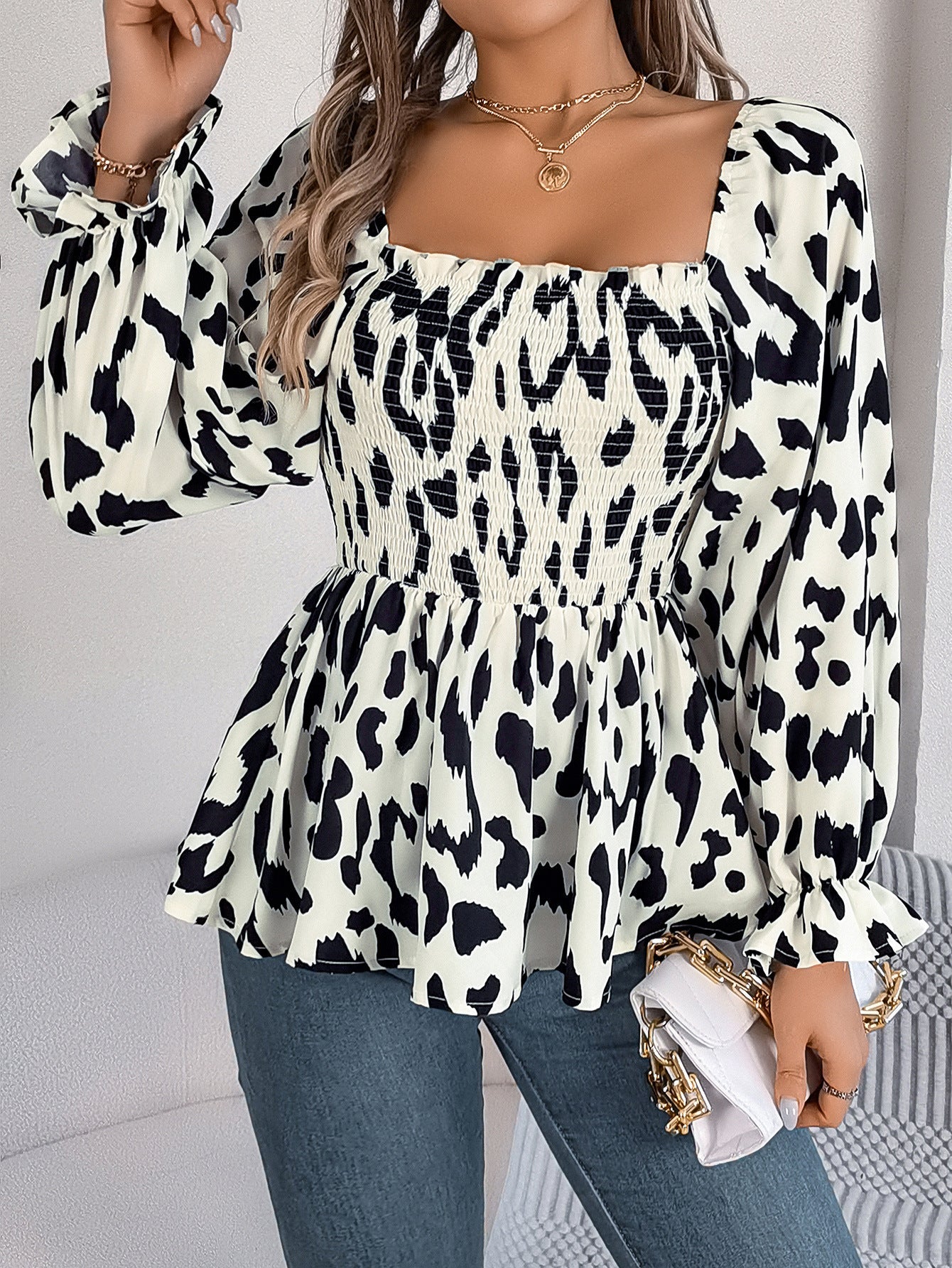 DORE | Getailleerde Blouse Top Voor Dames Met Dierlijke Print - Stijlvol & Luchtig