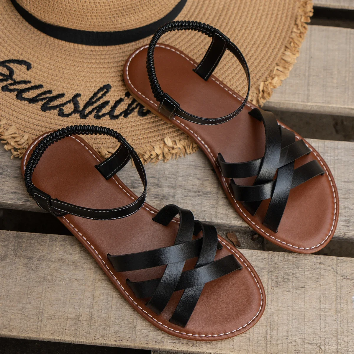 RAYNA | Dames Leren Sandalen met Gekruiste Banden en Elastisch Enkelbandje - Zomers & Elegant