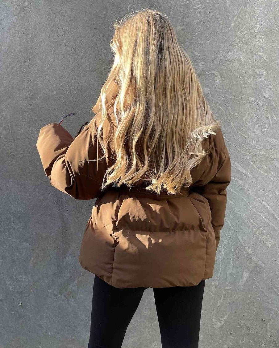 Gewatteerde Winterjas Met Ceintuur Voor Dames – Warm, Stijlvol & Perfect Voor IJskoude Dagen
