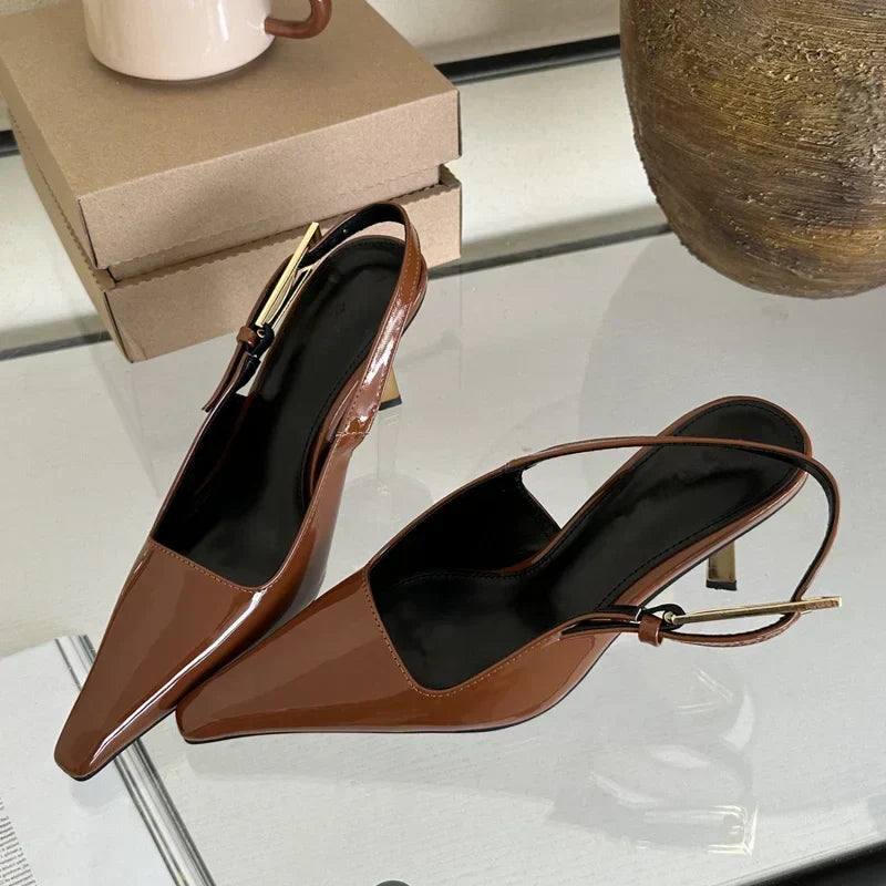 CHA | Lage Hak Voor Dames Met Riem/Gesp Design