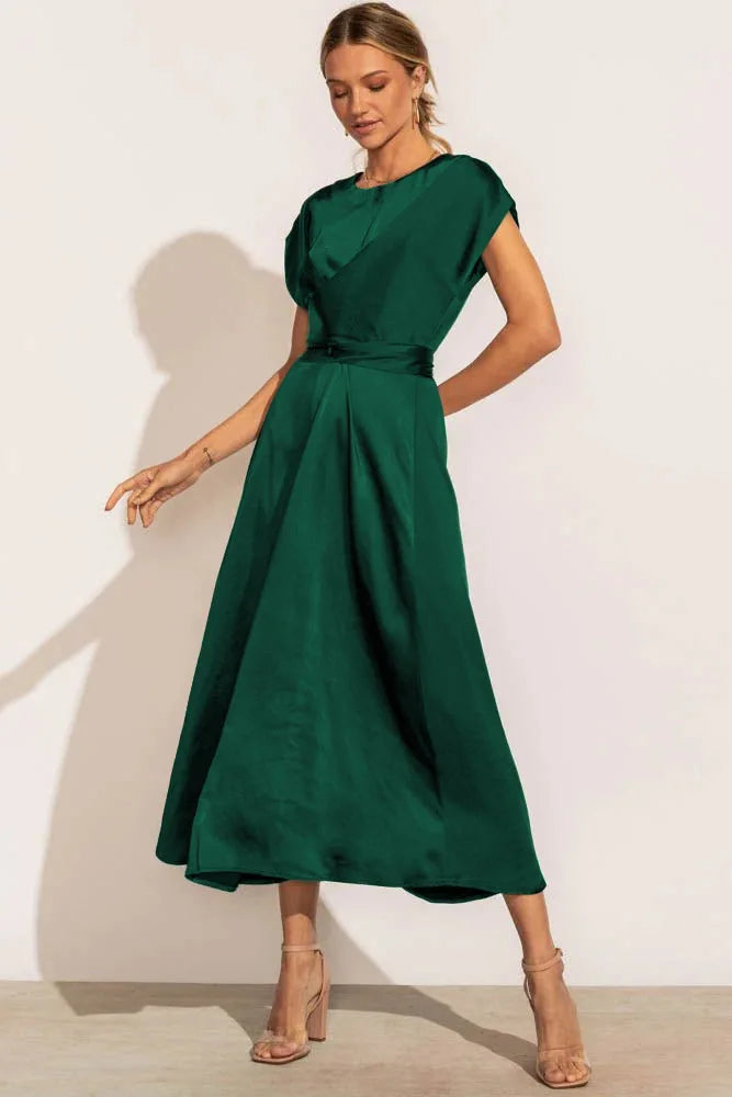 EVANGELINE | Elegante Satijnen Zijden Midi Jurk Voor Bruiloft Of Feest – Luxe, Vrouwelijk & Onweerstaanbaar Chic