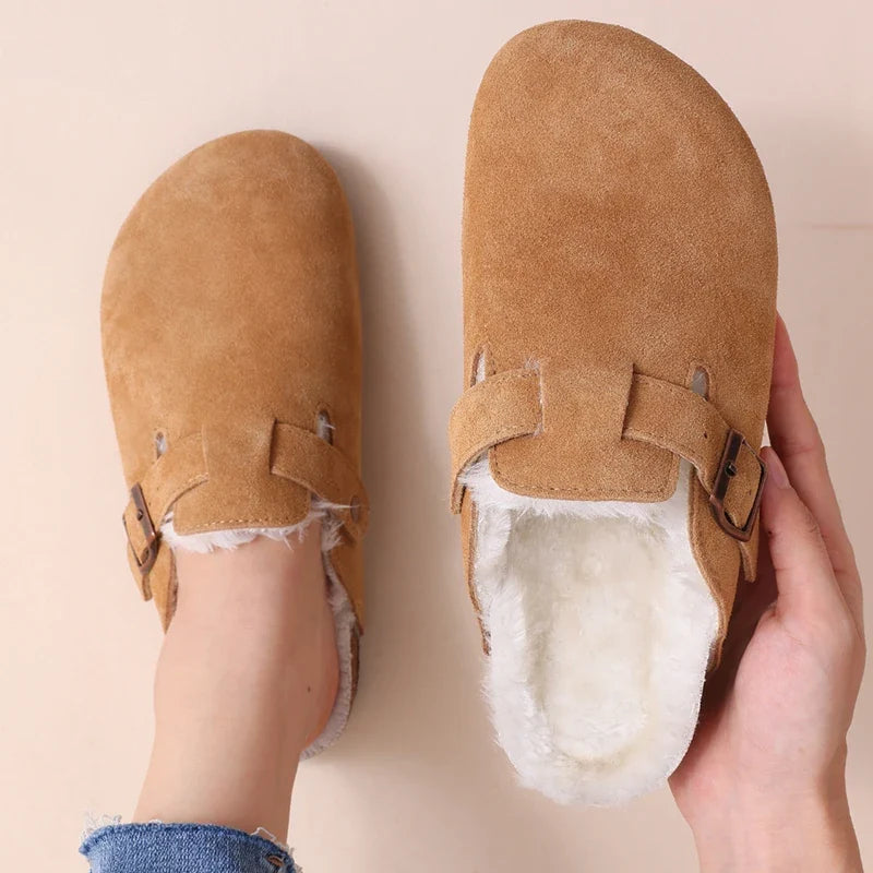 Suède Instappers Met Warme Bontvoering – Antislip & Comfortabel Voor Koude Dagen