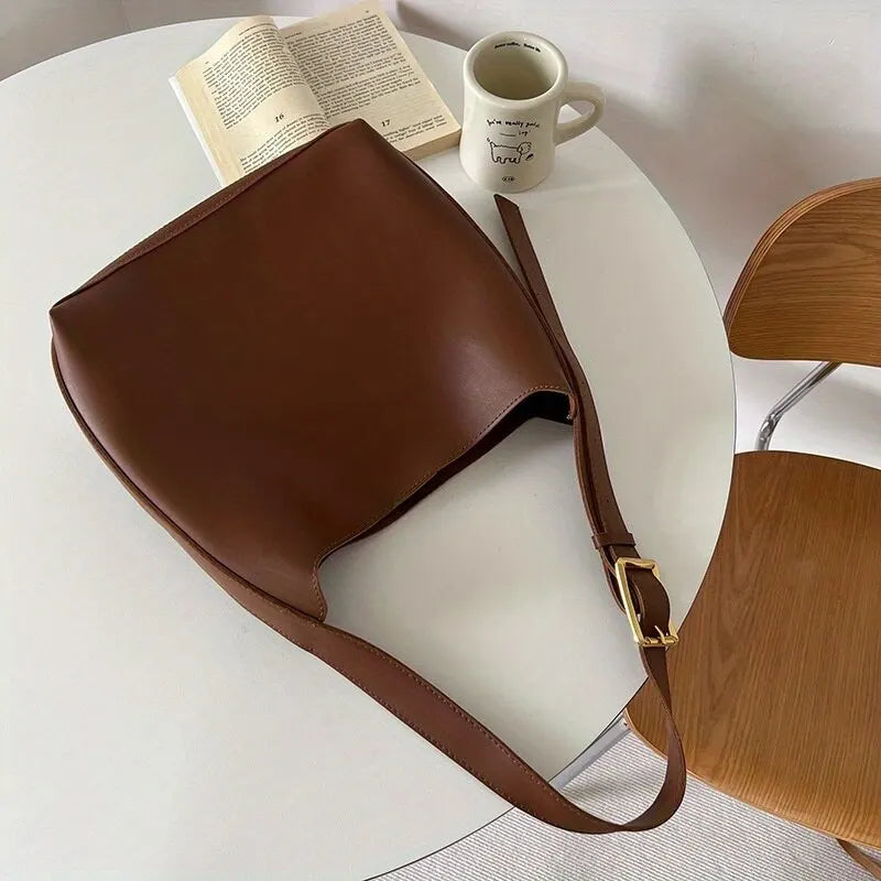 FAYE | Minimalistische Leren Schoudertas – Elegant, Tijdloos & Perfect Voor Elke Dag