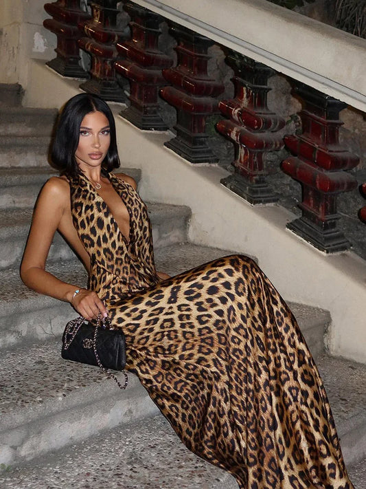 LÉANA | Bodycon Maxi Jurk Met Dierenprint En Lage Rug – Gedurfd, Elegant, Comfortabel